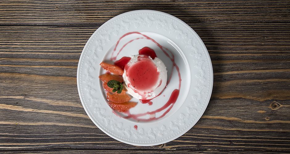 Panna Cotta With Coconut Milk And Grapefruit Syrup Recipe Akis Petretzikis