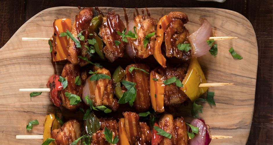 Chicken kebabs with bbq sauce