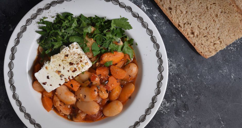 Greek baked giant beans – Gigantes -image