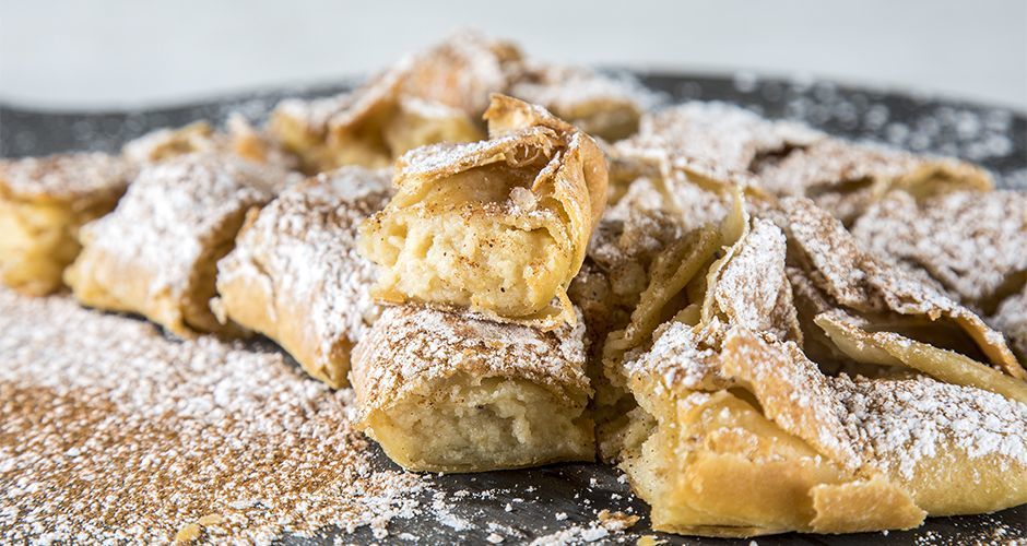 Greek custard pie with phyllo – Bougatsa-image