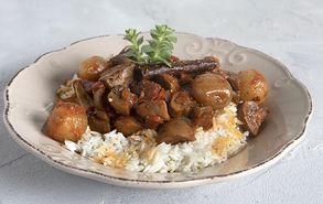 Recipe thumb stifado me manitaria