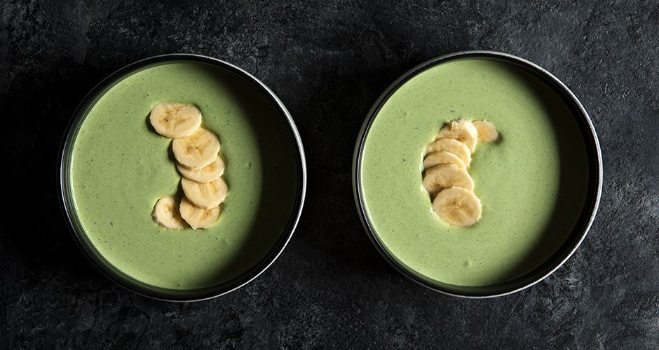 Spinach and banana yogurt