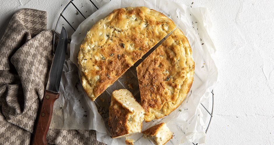 No-phyllo cheese pie