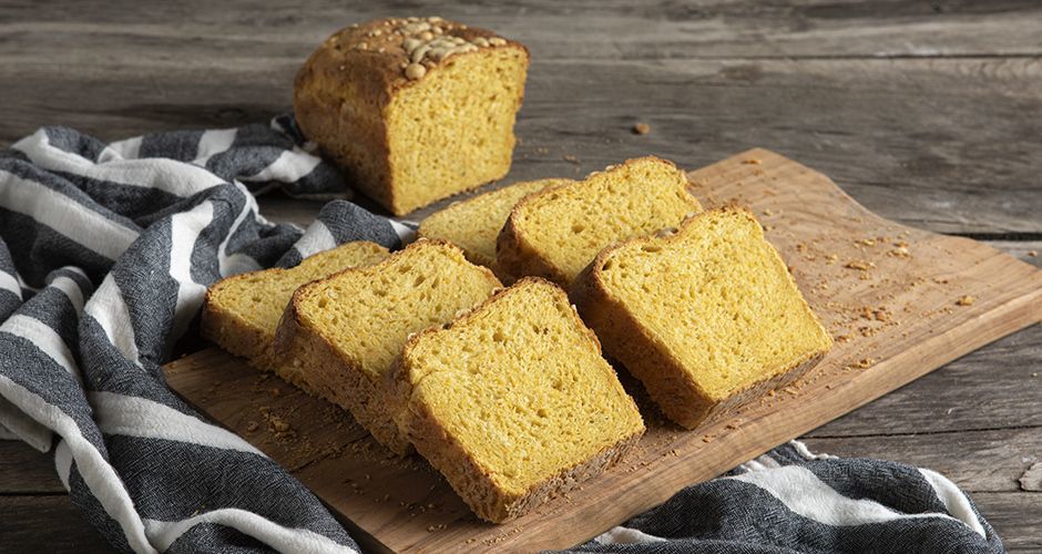 Carrot and cheese bread