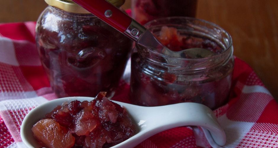 Apple Cranberry Chutney