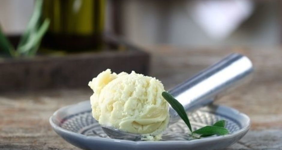 Olive oil ice cream