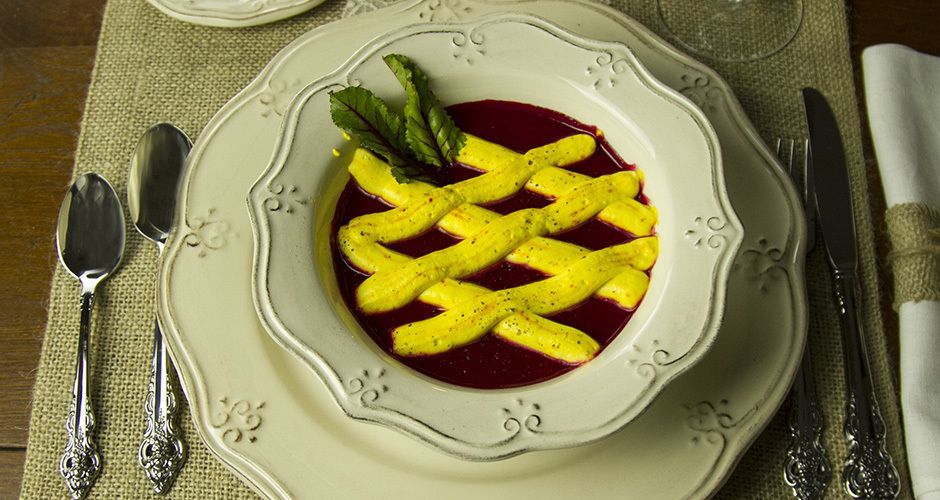 Beetroot Soup with Saffron and Orange