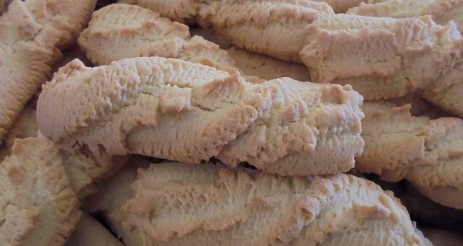 Μπισκοτοκούλουρα Βανίλιας (Τα πασχαλινά κουλουράκια της γιαγιάς μου)