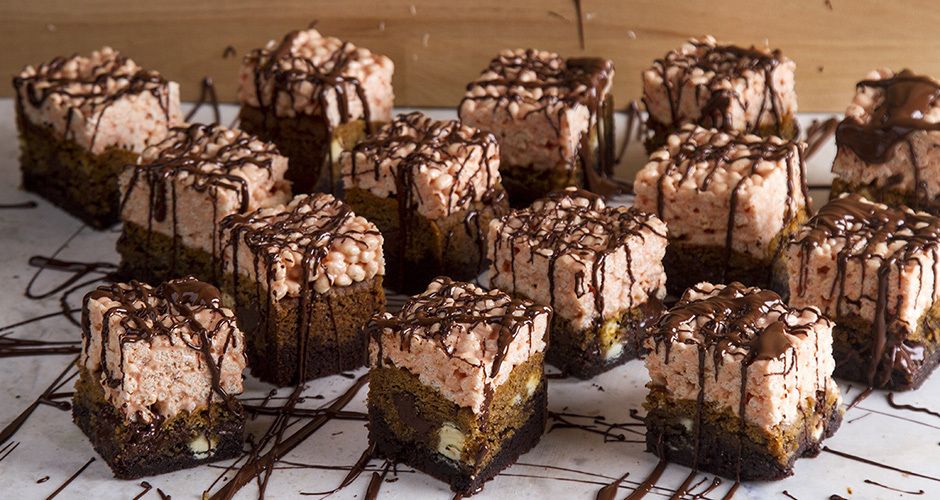 Layered cereal marshmallow brownie bars Recipe Akis Petretzikis